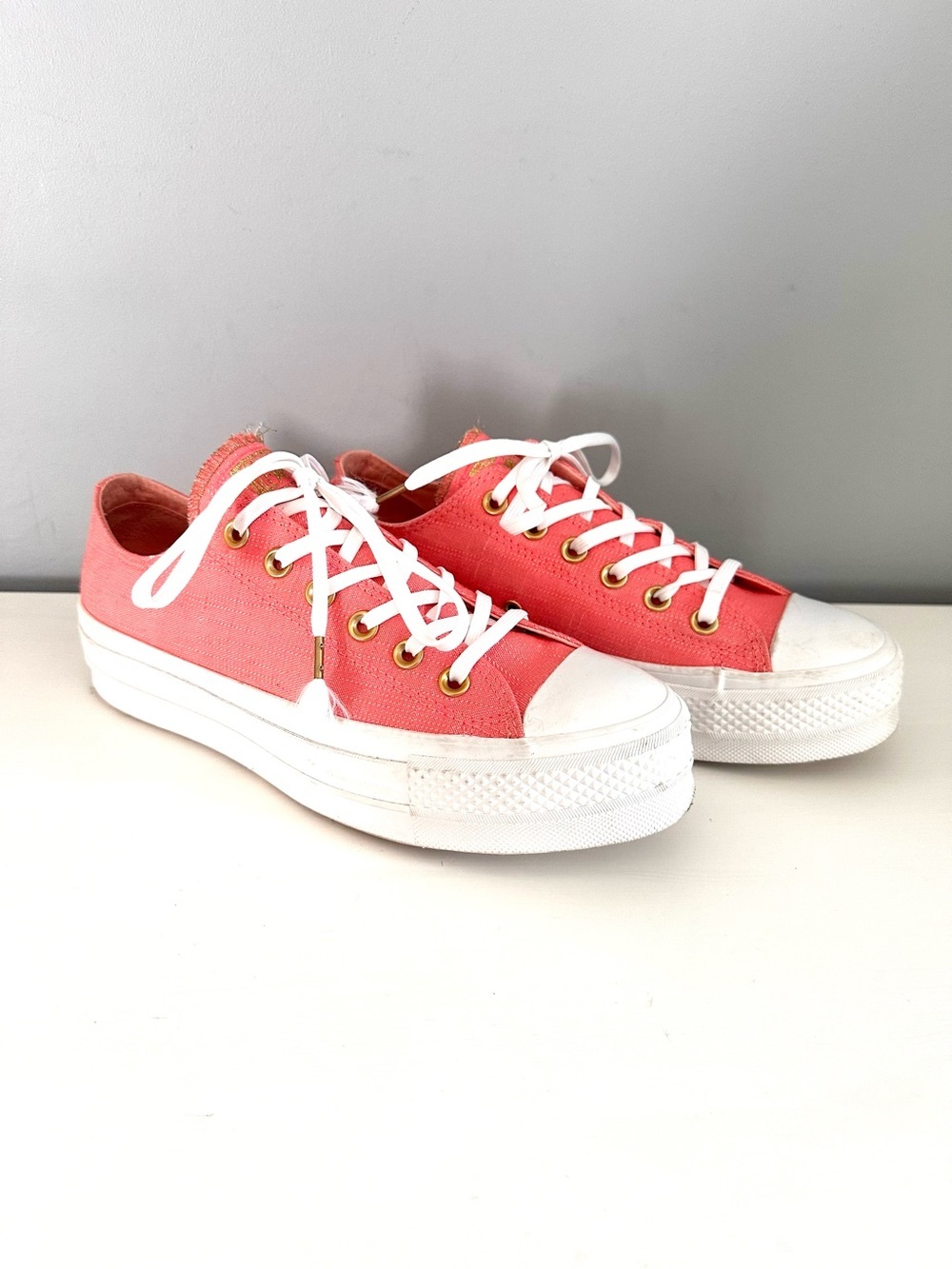 Converse - Women’s Chuck Taylor All Star Lift Low 'Pink Driftwood' Size 8.5